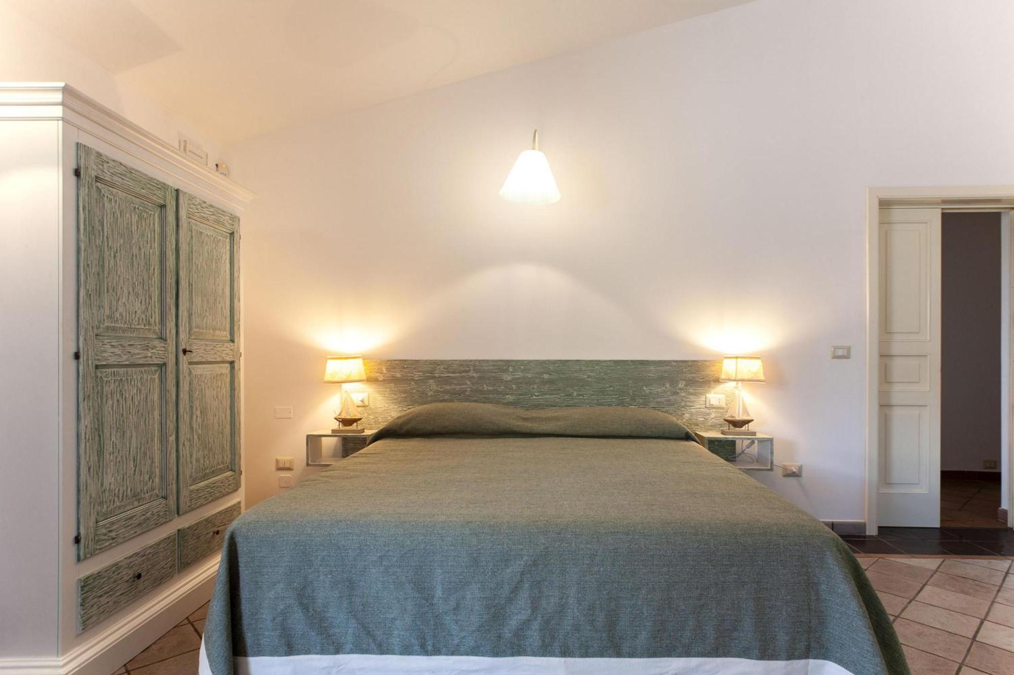 Villa 6 camere bagni, piscina, Wifi, animali, m200 Neviano Esterno foto