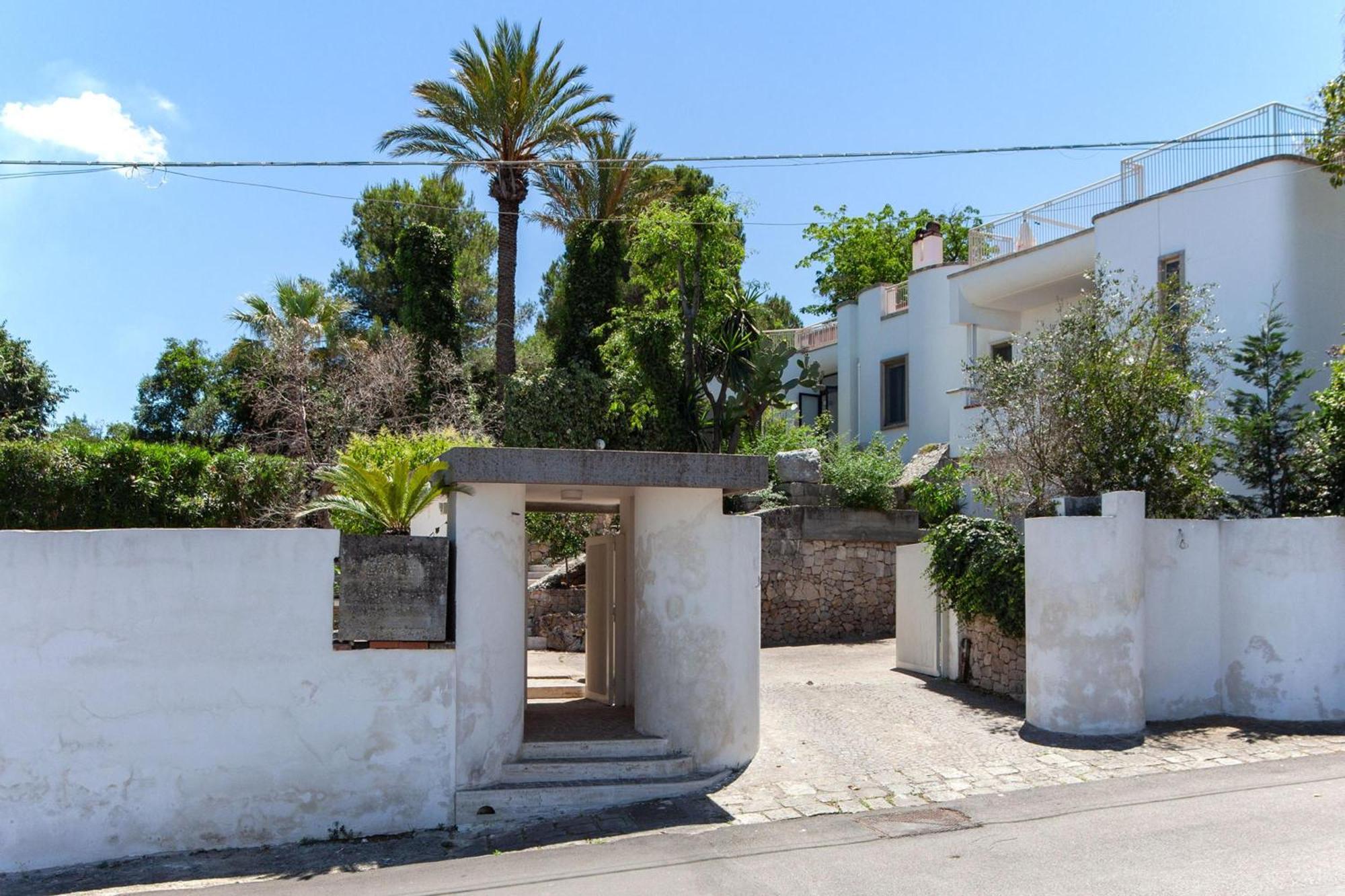 Villa 6 camere bagni, piscina, Wifi, animali, m200 Neviano Esterno foto